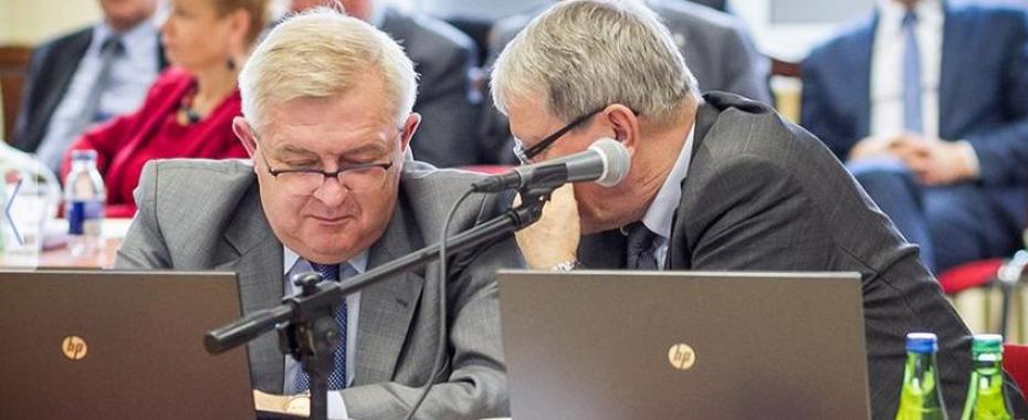 Tadeusz Jędrzejczak jest radnym klubu SLD w sejmiku województwa. O senat chce powalczyć jako kandydat PSL, ale ze wsparciem lewicy